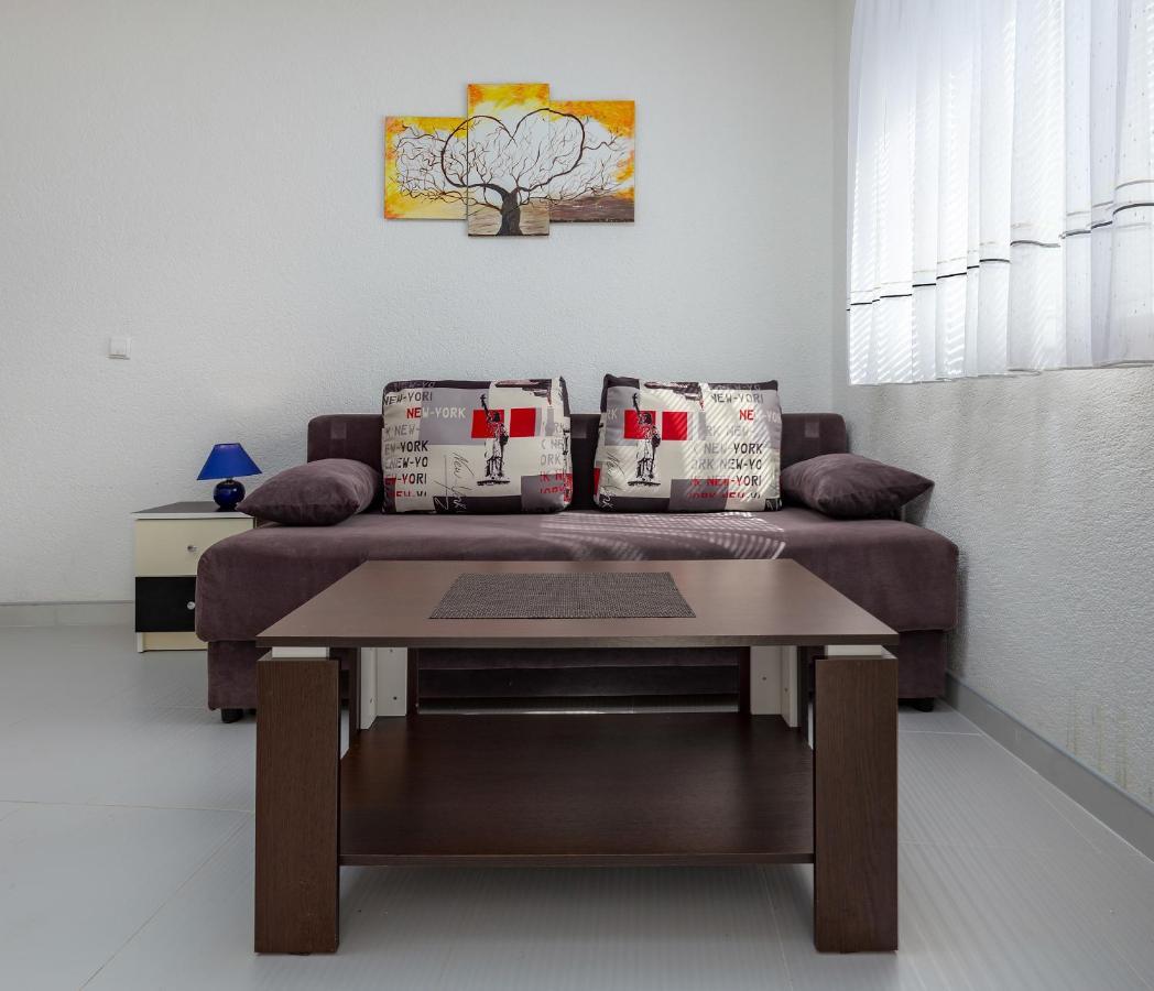 Smaila 1729 *