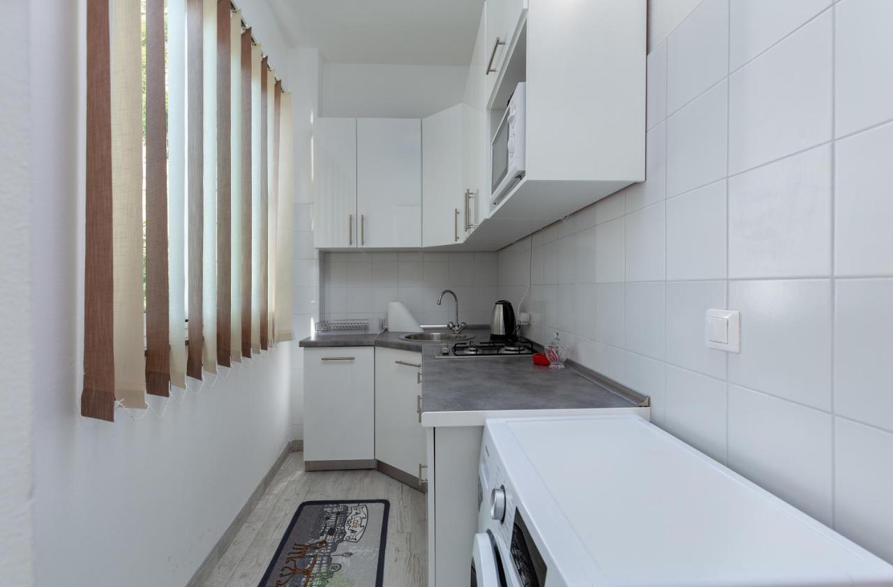 Smaila 1729 Apartma *